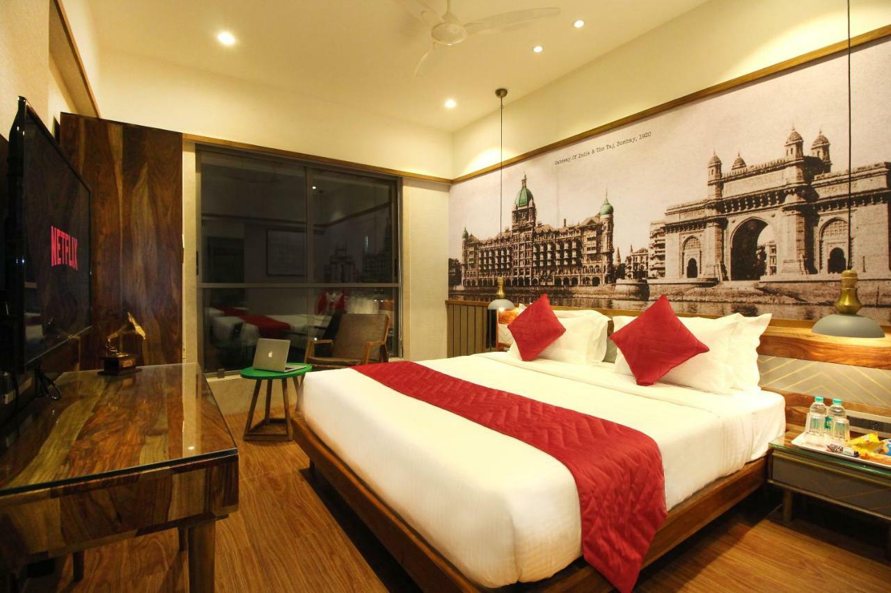 Theory9 Premium Service Apartments Khar 뭄바이 외부 사진